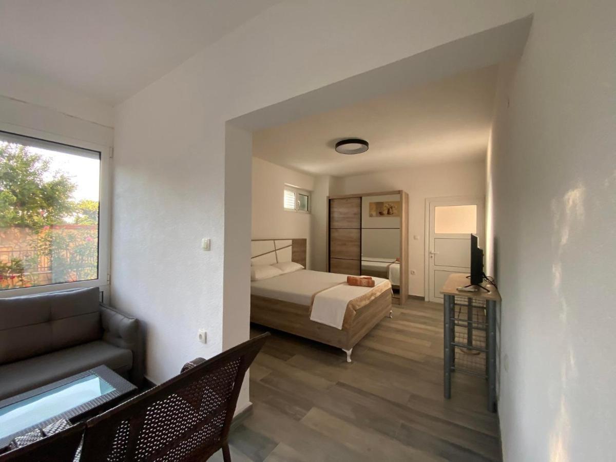 Ferienwohnung Curani House Ulcinj Exterior foto